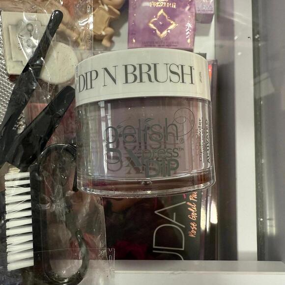 Nail Essential Kit - Picture 3 of 4